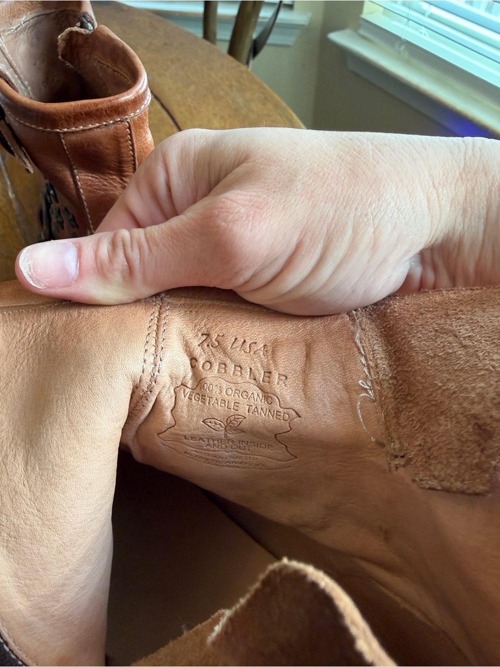 Like New Bed Stu Women's Whacky II Tan Dip Dye Leather Ankle Boot Size 7.5 M - Picture 10 of 12